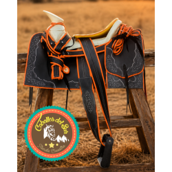 Montura para Caballo Cuadrada de Cuero Recuperado con Cantinas